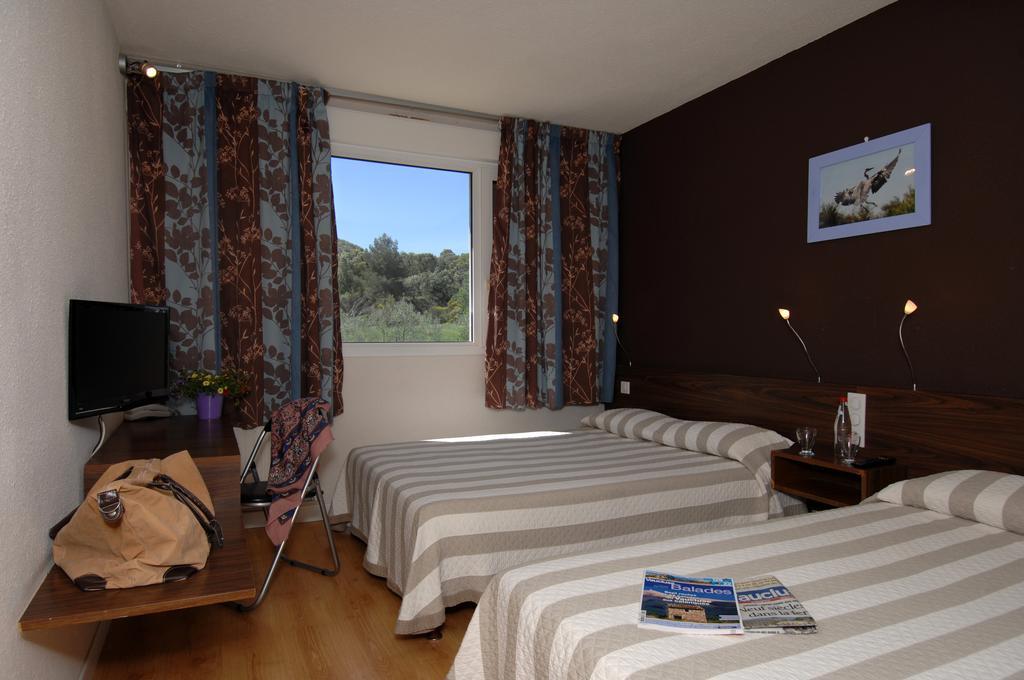 Hotel Le Lagon Rochefort-du-Gard Rum bild
